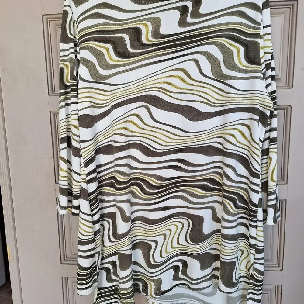 Chico's Traveler Tunic Sz3 (XL) Abstract Print White/Neutrals Stretch Lt Weight